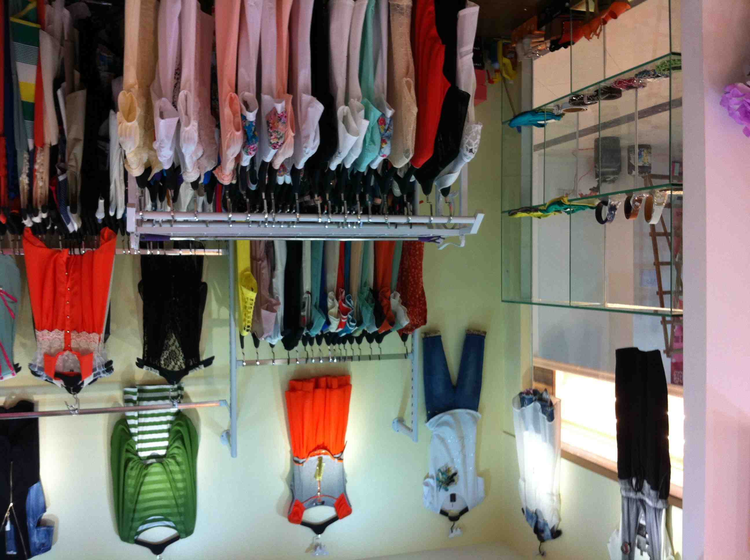 11平米女装店面设计-办公商铺装修-猪八戒网