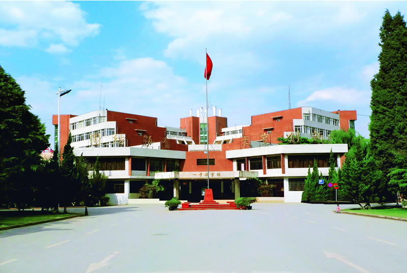 将照片手绘成素描的图片